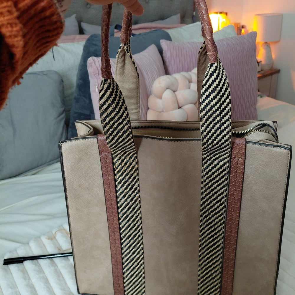 Chic Tan and Brown Women's Tote Bag